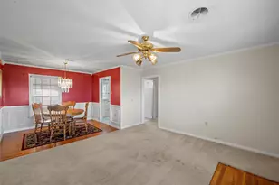 1307 W 5th St, McGregor, TX 76657 - Photo 5