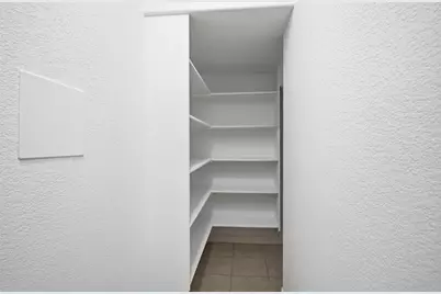 672 S Greenville Avenue, Richardson, TX 75081 - Photo 9