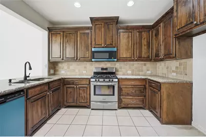 672 S Greenville Avenue, Richardson, TX 75081 - Photo 7