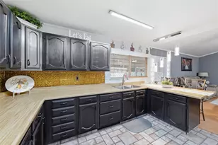 4838 Trailwood Dr, Grand Prairie, TX 75052 - Photo 7