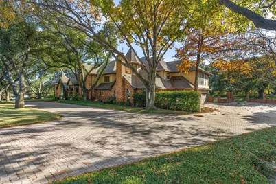 5600 Willow Bend Court, Plano, TX 75093 - Photo 13