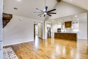 105 Steves Way, Waxahachie, TX 75165 - Photo 9