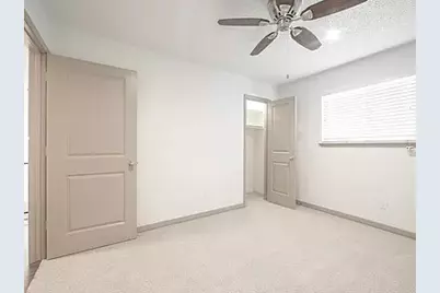 3510 Shady Valley Drive #3510, Pantego, TX 76013 - Photo 19