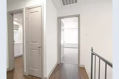 3510 Shady Valley Drive #3510, Pantego, TX 76013 - Photo 17