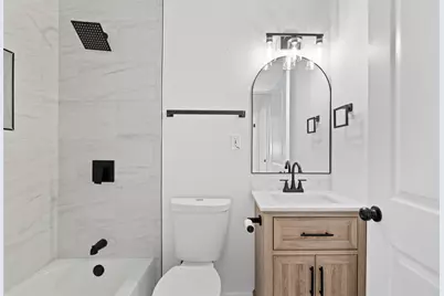 802 Greenbriar Drive, Garland, TX 75043 - Photo 15