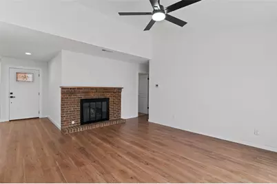 802 Greenbriar Drive, Garland, TX 75043 - Photo 11