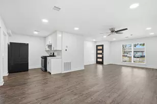 8949 Shorelark Dr, Dallas, TX 75217 - Photo 5