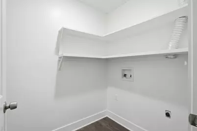 8949 Shorelark Drive, Dallas, TX 75217 - Photo 19