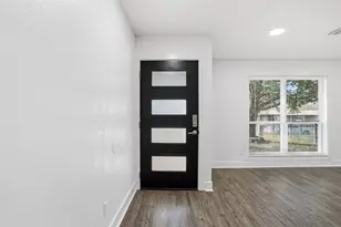 8949 Shorelark Dr, Dallas, TX 75217 - Photo 3