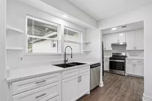 8949 Shorelark Dr, Dallas, TX 75217 - Photo 9