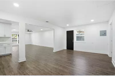 8949 Shorelark Drive, Dallas, TX 75217 - Photo 11