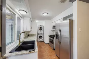 7407 Gayglen Dr, Dallas, TX 75217 - Photo 9