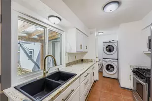 7407 Gayglen Dr, Dallas, TX 75217 - Photo 9