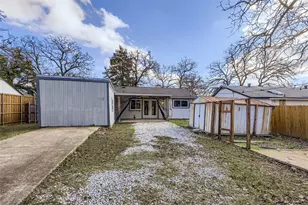 7407 Gayglen Dr, Dallas, TX 75217 - Photo 31