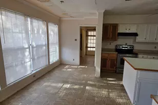 128 Est W Rd, Sherman, TX 75092 - Photo 9