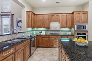8012 Barrymoore Ln, Plano, TX 75025 - Photo 21