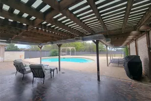 2525 Colt Ln, Crowley, TX 76036 - Photo 39