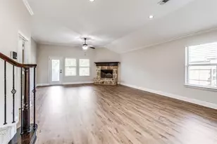 3017 Carlton Pkwy, Waxahachie, TX 75165 - Photo 13