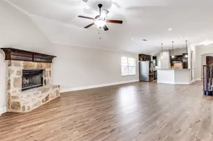 3017 Carlton Pkwy, Waxahachie, TX 75165 - Photo 15