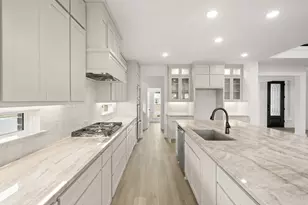 341 Loretta Ln, Burleson, TX 76028 - Photo 13