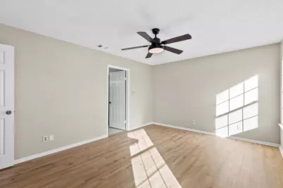 4224 Phoenix Drive, Carrollton, TX 75010 - Photo 15