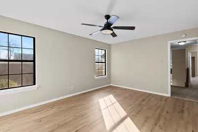 4224 Phoenix Drive, Carrollton, TX 75010 - Photo 13