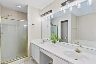 4224 Phoenix Dr, Carrollton, TX 75010 - Photo 17