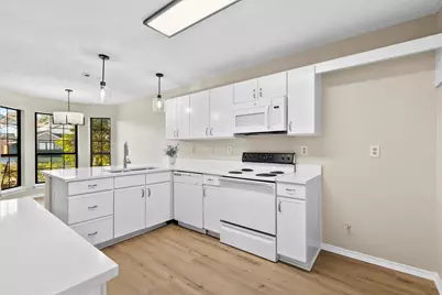 4224 Phoenix Drive, Carrollton, TX 75010 - Photo 7