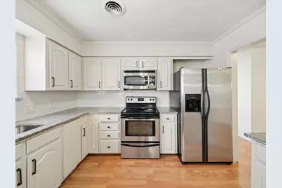 1215 Tarpley Avenue, Dallas, TX 75211 - Photo 1