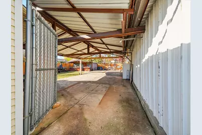 1215 Tarpley Avenue, Dallas, TX 75211 - Photo 19
