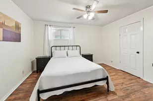 1215 Tarpley Ave, Dallas, TX 75211 - Photo 15