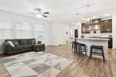 9220 Lamar Street, Rowlett, TX 75089 - Photo 5