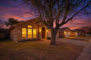 908 Churchhill Dr, Saginaw, TX 76131 - Photo 25