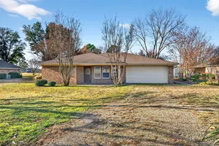 234 Navajo Trail W, Lake Kiowa, TX 76240 - Photo 7