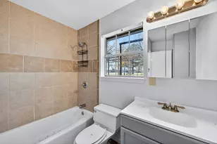 234 Navajo Trail W, Lake Kiowa, TX 76240 - Photo 27