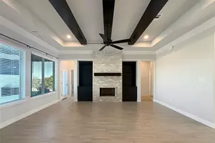 405 Oak Mdw Ln, Weatherford, TX 76085 - Photo 3