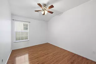 309 Moonlight Dr, Euless, TX 76039 - Photo 17