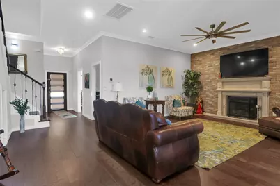 5619 Robs Court, Fort Worth, TX 76126 - Photo 7