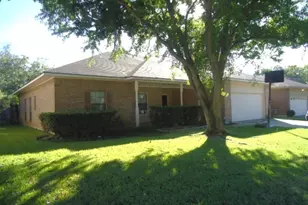 2518 Danny Ln, Farmers Branch, TX 75234 - Photo 1