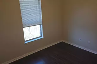 1629 Summerhill Ct, Granbury, TX 76048 - Photo 11