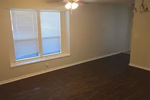 1629 Summerhill Ct, Granbury, TX 76048 - Photo 3