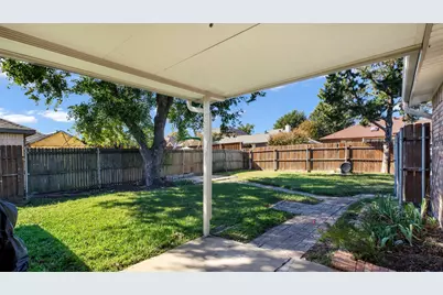 5437 Meadow Vista Lane, Garland, TX 75043 - Photo 5