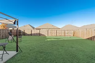 10501 Fountain Gate St, Aubrey, TX 76227 - Photo 19