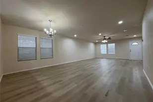 9121 Old Clydesdale Dr, Fort Worth, TX 76123 - Photo 5