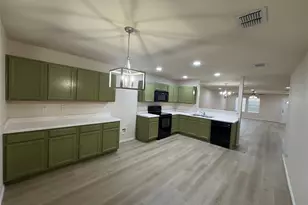 9121 Old Clydesdale Dr, Fort Worth, TX 76123 - Photo 9