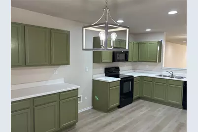 9121 Old Clydesdale Drive, Fort Worth, TX 76123 - Photo 7