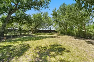 917 N Wood St, Denton, TX 76209 - Photo 27