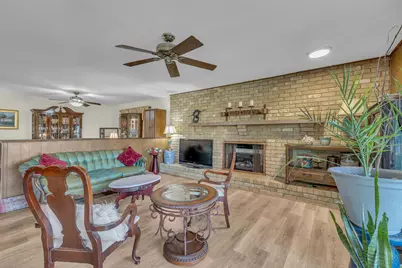 2012 York Drive, Edgecliff Village, TX 76134 - Photo 11