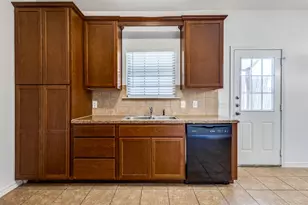 1001 E College St, Princeton, TX 75407 - Photo 5