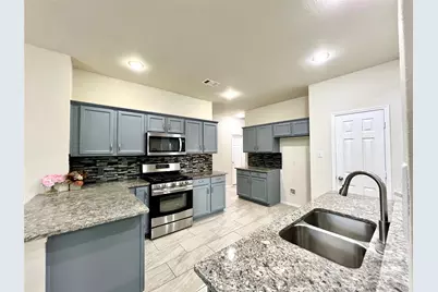 3301 Bluegrass Drive, Plano, TX 75074 - Photo 11